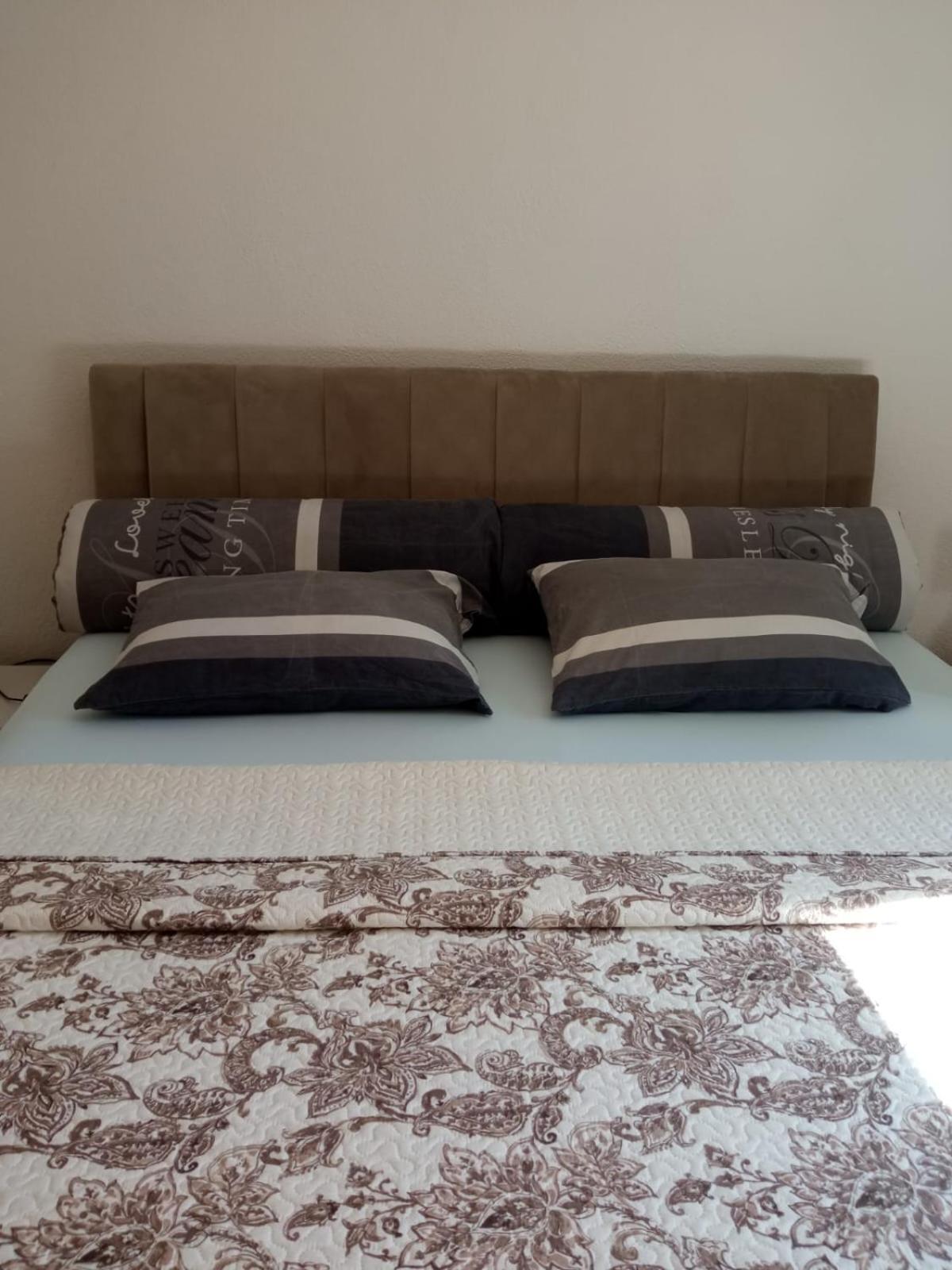 Apartman "Em" Bihac Bagian luar foto