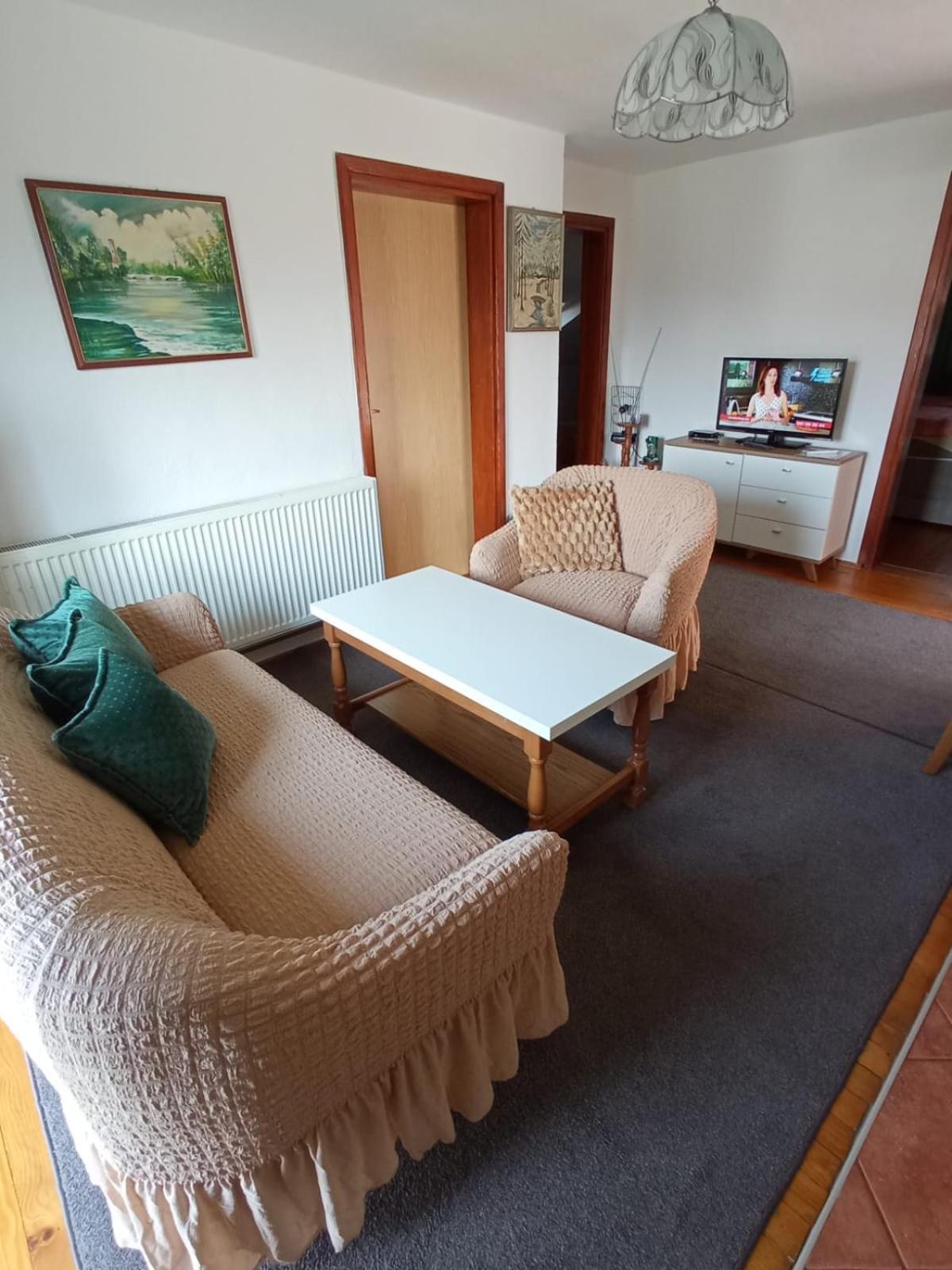 Apartman "Em" Bihac Bagian luar foto