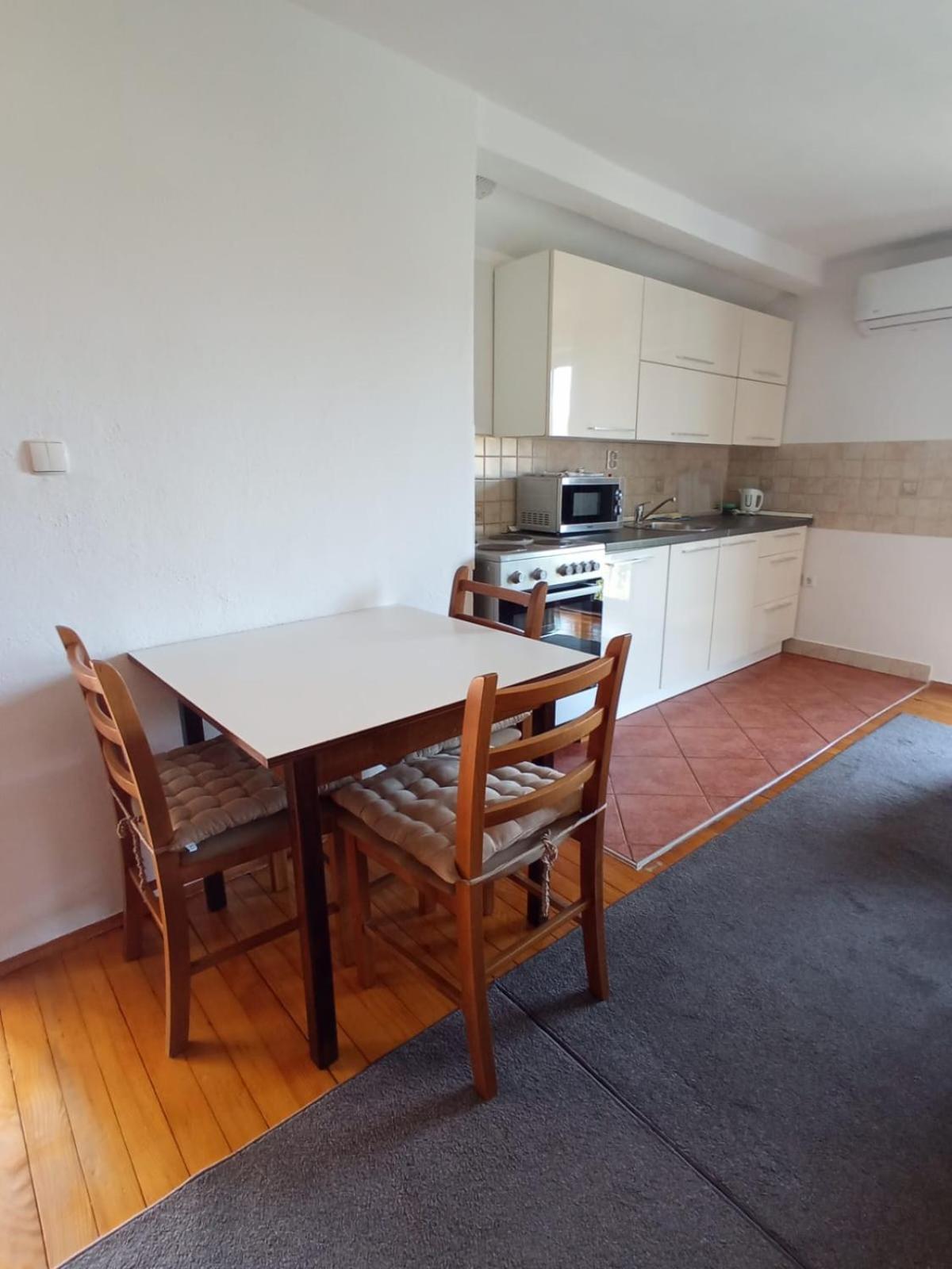 Apartman "Em" Bihac Bagian luar foto
